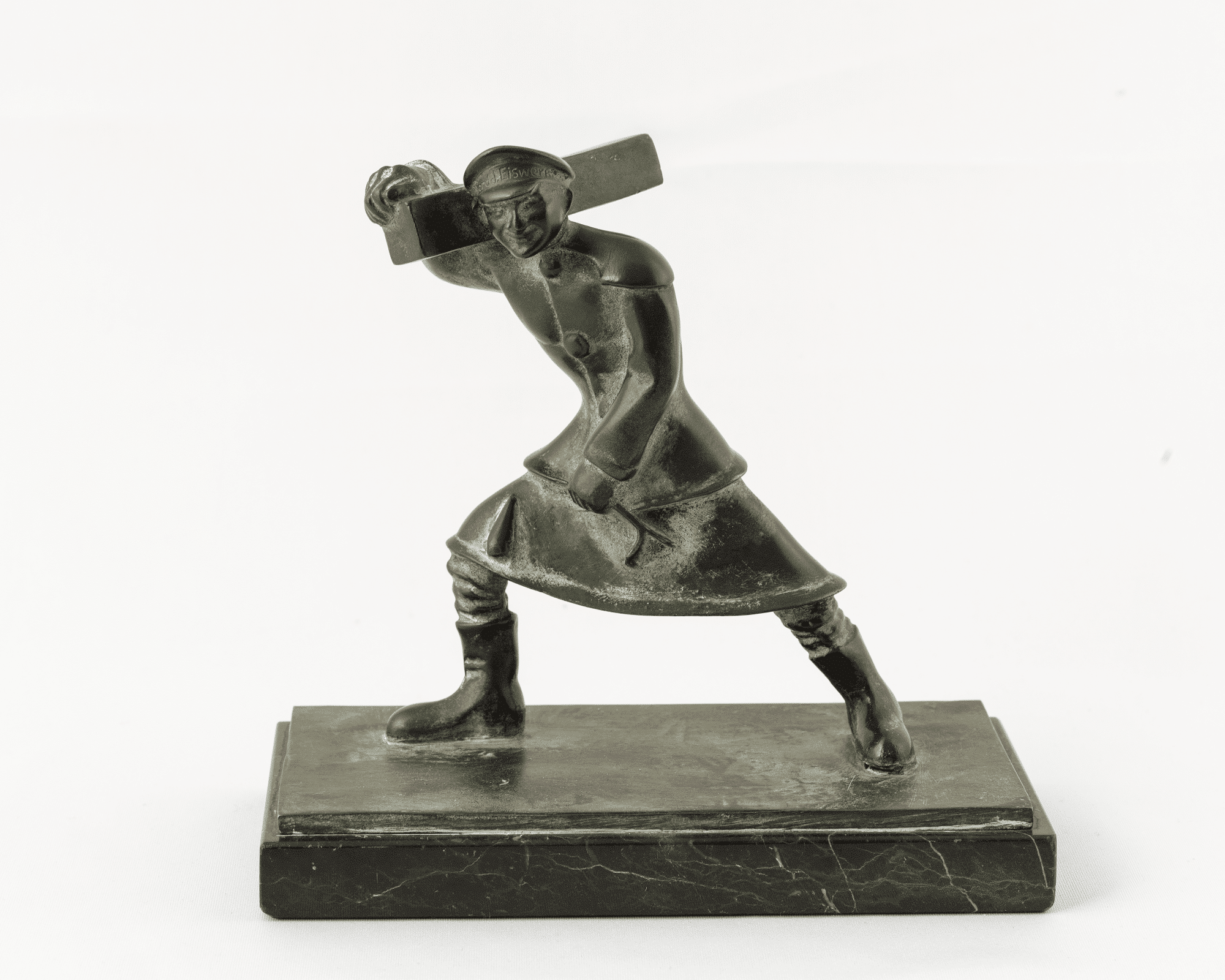 Arbeiter mit Eisblock, Skulptur um 1920